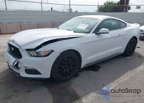 2015 Ford Mustang V6 из США, поврежденный, VIN 1FA6P8AM9F5372184